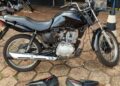 Casal é preso por furtar motos no Centro da Capital utilizando chave “mixa”