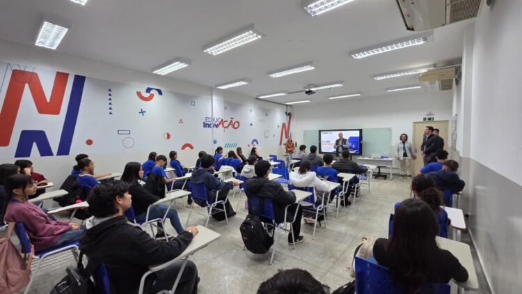 Senai e Instituto Mirim de CG lançam parceria para qualificação gratuita de jovens
