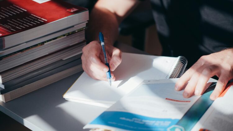 Encceja abre novas inscrições em Inocência e prepara população para oportunidades no Projeto Sucuriú