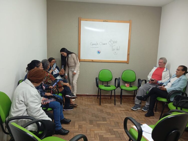 Projeto Conecta ABRAPEC leva conectividade às pessoas em tratamento do câncer