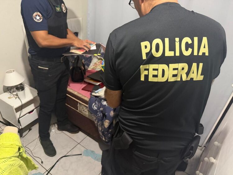Polícia Federal cumpre 13 mandados contra quadrilha de cigarros ilegais em Campo Grande