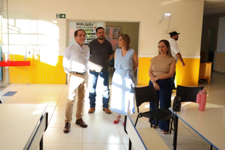 Coronel David fortalece educação infantil de Sonora e celebra os 38 anos do município ao lado da população