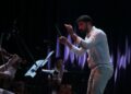 Primeiro maestro formado pelo Moinho Cultural assume regência de turnê nacional da Nova Orquestra