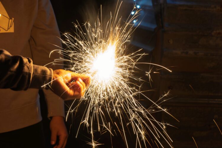 Festas juninas acendem alerta para queimaduras e primeiros socorros incorretos