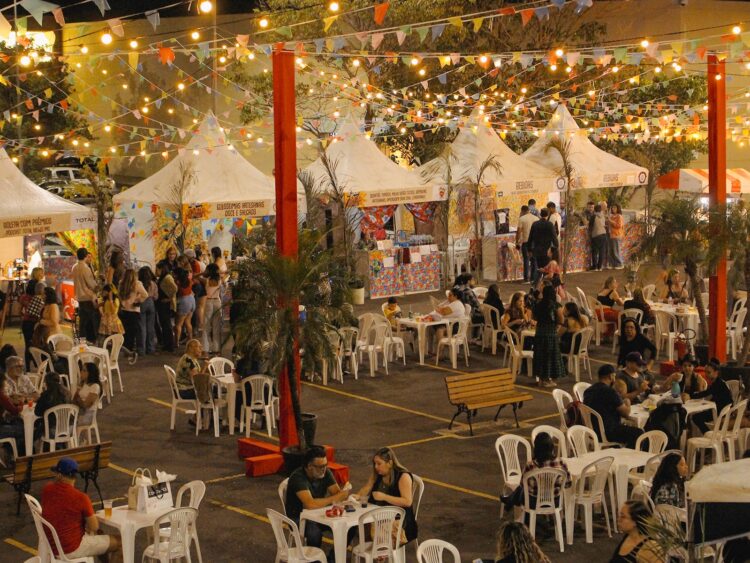 Festa Julina com shows ao vivo e comidas típicas agita o fim de semana em shopping da Capital