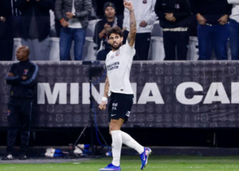 Yuri Alberto marca dois, e Corinthians vence o Remo no Brasileirão