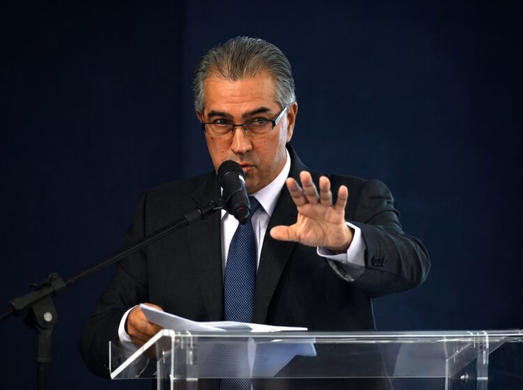 Reinaldo critica políticas equivocadas e aponta 5 saídas para o país superar crise