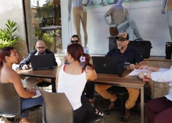 Balcão de Empregos leva empresas ao Centro e conecta trabalhadores a 280 vagas