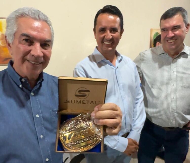 Reinaldo é homenageado em Cassilândia e cita a cidade como exemplo de desenvolvimento