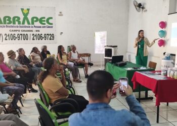 Nutrição e suplementação nutricional no tratamento oncológico foi tema de palestra para pessoas em tratamento do câncer