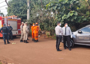 Corpo de idosa é encontrado em decomposição e filha com problemas mentais não desconfiou da morte em Dourados
