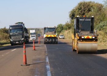 Semana começa com frentes de obras de ampliação e conservação na BR-163 em MS. Confira os trechos: