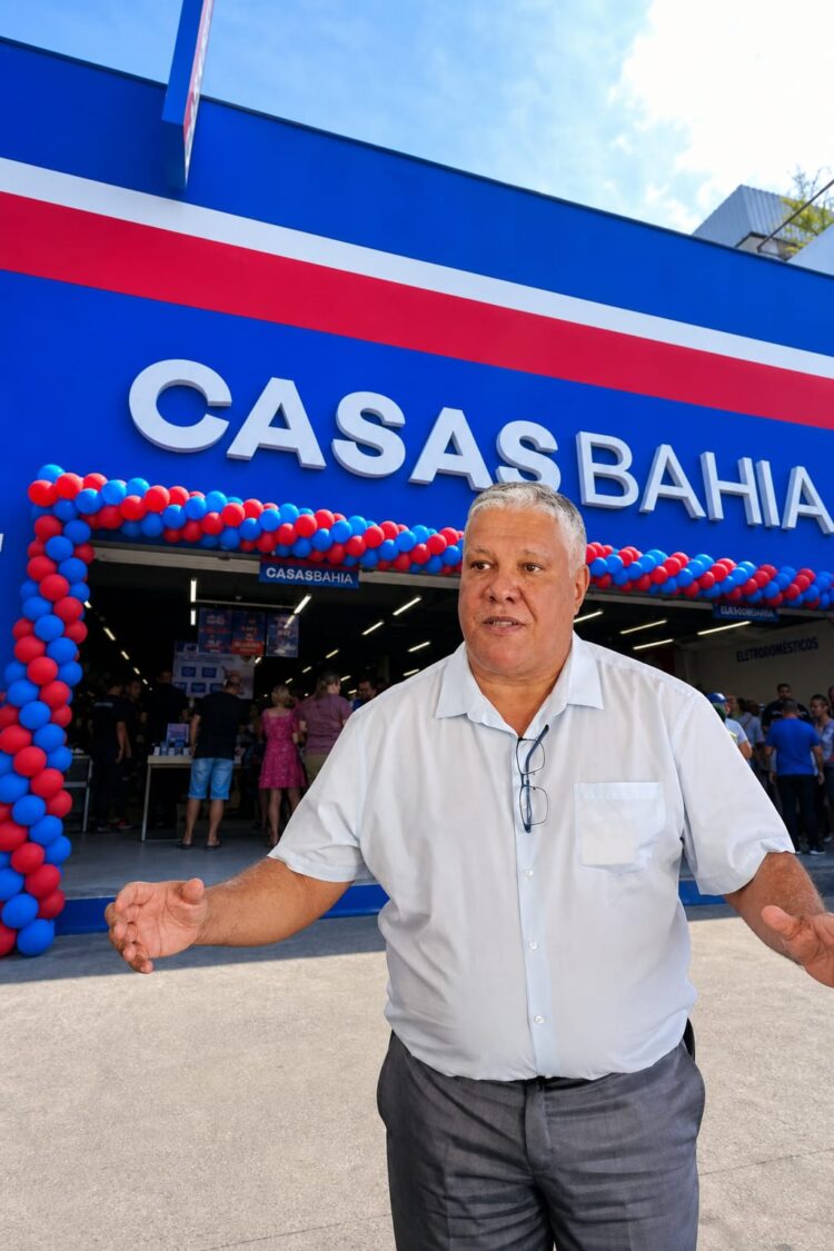 Fechamento das Casas Bahia deixa aproximadamente 130 comerciários desassistidos em MS, informa SECCG