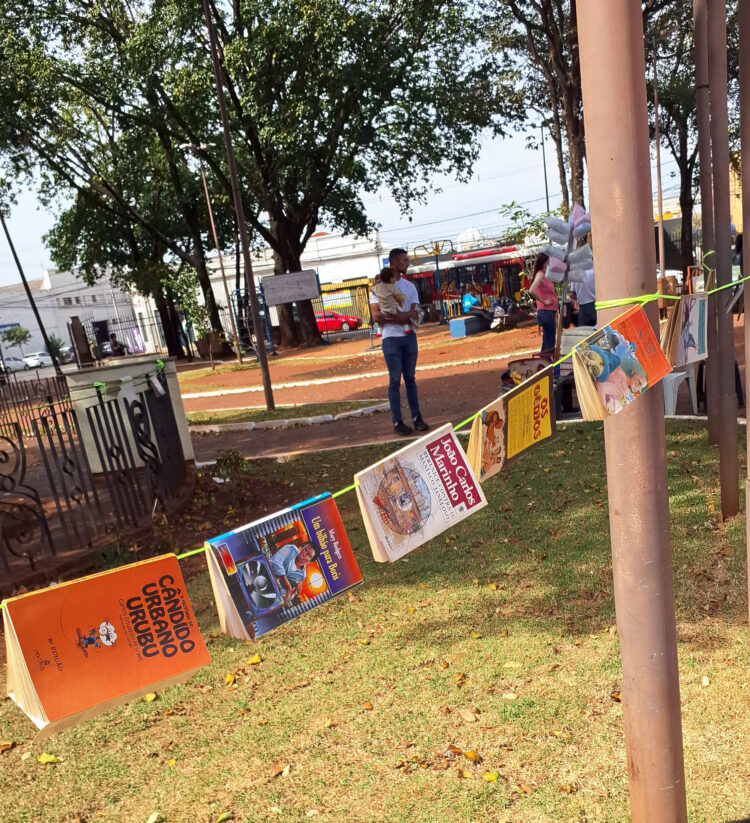 Dois mil livros serão distribuídos na Praça Ary Coelho nesta sexta-feira em Campo Grande