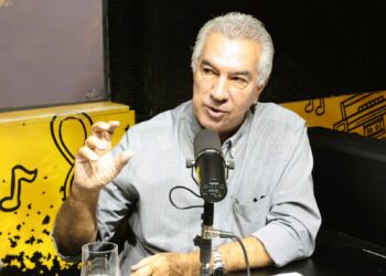 Reinaldo lamenta déficit habitacional de 5 milhões no país e reclama mais recursos
