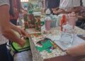 Mulheres atendidas pela ABRAPEC em Campo Grande participam de atividade de artesanato e geração de renda