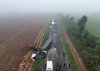 Condutor de caminhão morre ao colidir de frente com carreta na MS-157 em Itaporã