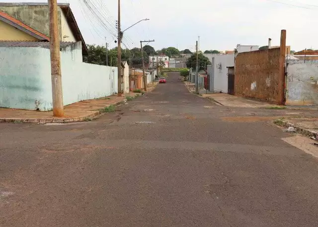 Atirador dispara contra grupo na Vila Nhanhá e atinge jovem de 21 anos na lombar