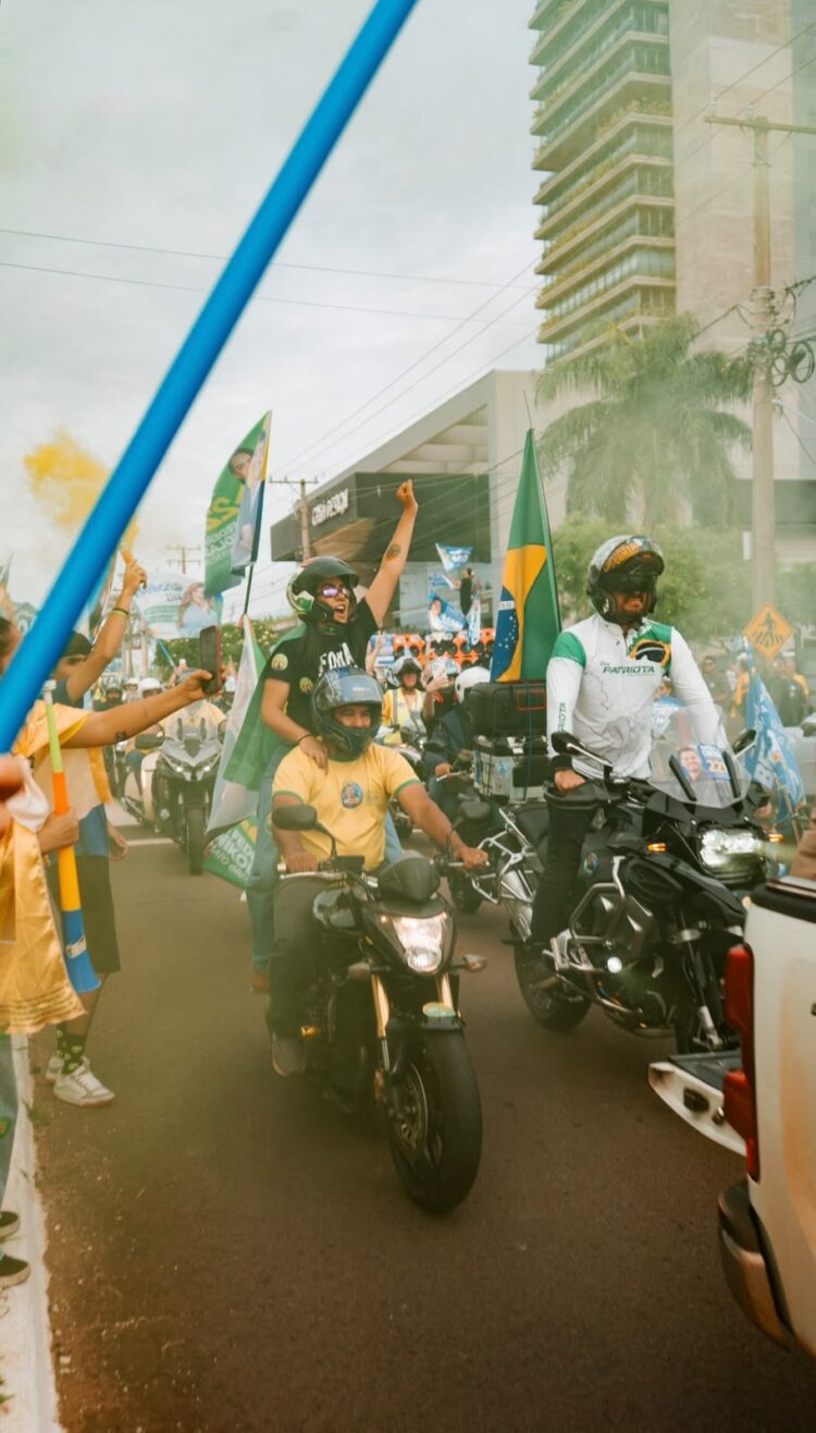 Cassy Monteiro se junta a Capitão Contar em ato de 7 de Setembro que reúne nomes da direita em CG