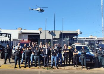Polícia fecha o cerco contra facções em Paranaíba com viaturas e helicóptero, prende 5 e cumpre 16 ordens judiciais