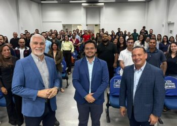 Treinamento lota auditório da CDL e mostra que uma boa comunicação também é estratégia de vendas