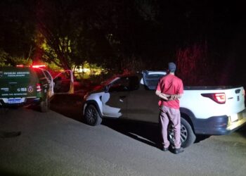 Homem é autuado pela Guarda, após descarte irregular de pneus no Jd. Panamá