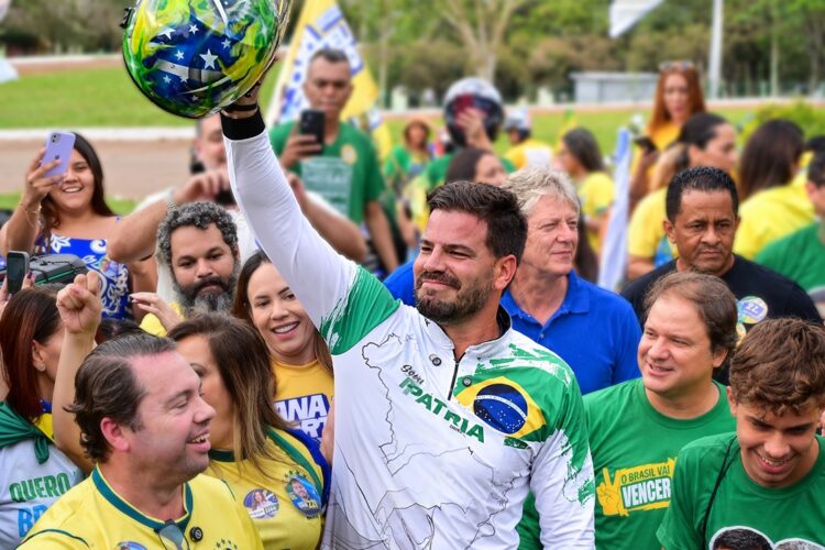 Capitão Contar confirma favoritismo em mais uma pesquisa e disputa a liderança na corrida pelo Senado
