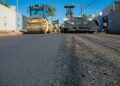 PrefCG assina obras de asfalto para cinco regiões na Capital