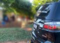 Homem é morto a tiros durante almoço com esposa e filhos em Jardim