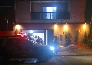 Vizinho mata o outro a tiros e fere o filho da vítima de 23 anos no Jardim Batistão