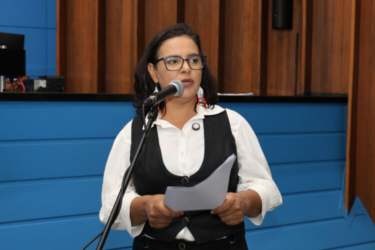 Deputada Gleice Jane alerta para avanço da intolerância religiosa em MS