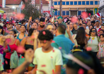Carnaval fora de época: Movimento CarnaLula acontece nesta sexta na Esplanada Ferroviária