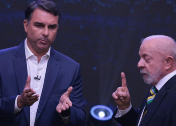 Lula diz que ‘se Flávio apresentar um documento autorizando quebrar o sigilo vai ter debate’
