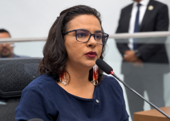 Após pedido de deputada, Justiça Eleitoral determina mudança em rota de ônibus para indígenas