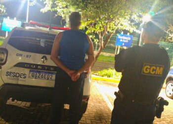 Mulher se recusa a entregar filho de 1 ano e pai é preso por ameaça-la de morte