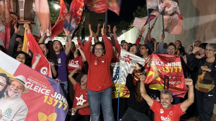 Professora Gleice Jane é reeleita com 29.844 votos e agradece eleitores em MS