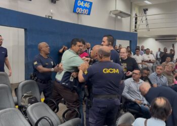 CDL Campo Grande quer saber quem são os servidores que arrumaram confusão na Câmara