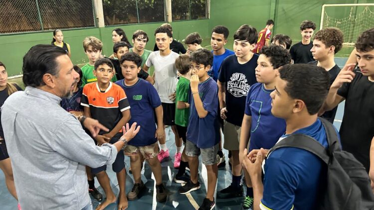 Professor Marcelo Miranda transformou o esporte escolar em política pública que hoje alcança milhares de estudantes e professores