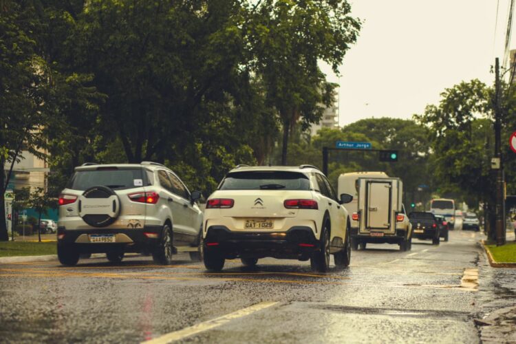 Defesa Civil alerta para risco de temporais durante feriadão em Campo Grande