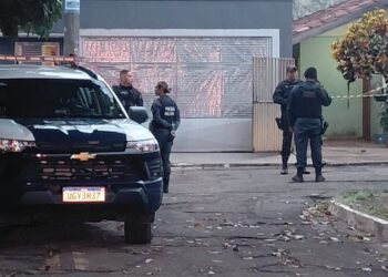 Homem morre em confronto com PM perto do posto de saúde do Tiradentes