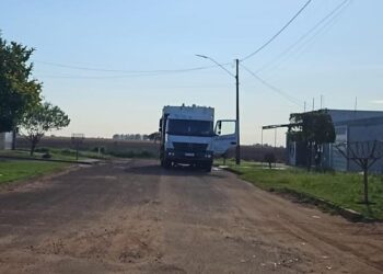 Gari é atropelado pelo próprio caminhão de coleta e morre em Ponta Porã