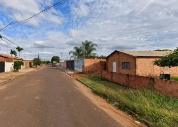 Mulher diz ter sido estuprada por 4 e coagida a furtar produtos em mercado na Capital