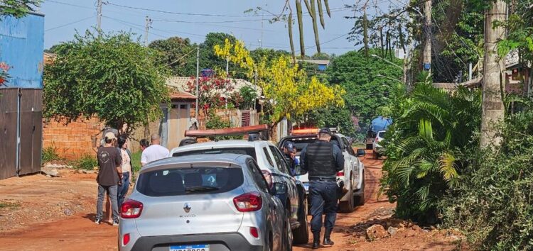 Rapaz demora a chegar no trabalho e é encontrado morto em casa no Lagoa Park